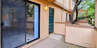 Remodeled 3bd 3-Story Townhouse With Attached Garage Remodeled 3bd 3-Story Townhouse With Attached Garage Gallery 10