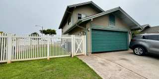 Royal Kinia Single Family 3 bedroom, 2.5 Bath, 2 car garage Gallery 1
