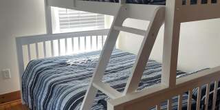 64 Abbott Avenue Gallery 17