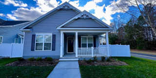 Beautiful Corner Lot, Single Family Home, in Sherwood Lakes. Gallery 1