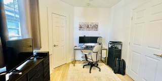 4 Bedroom 2 Bath Bungalow, in Forsyth Park- Available Jan 3rd!!! Gallery 12