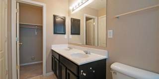 Lovely 4 bedroom inEast Side El Paso!! Gallery 12