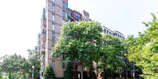 Beautiful One Bedroom in the Heart of Foggy Bottom| Water and Gas Included! Gallery 48