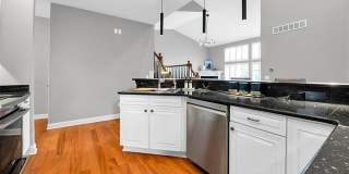 4404 Navin Field Lane Gallery 12