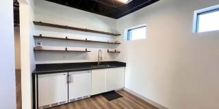 1805 W VAN BUREN Street Gallery 6