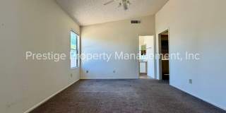 3/2 Beautiful Rita Ranch Home With Open Design!!! Gallery 30