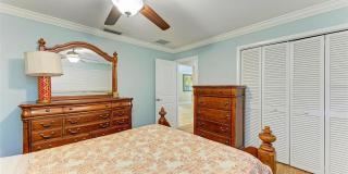 221 LOOKOUT POINT DRIVE Gallery 25