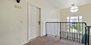 Luxury Condo In Desirable Salt Lake Community Gallery 18