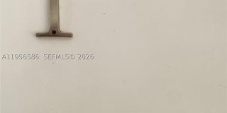 4349 Sheridan Ave Gallery 20