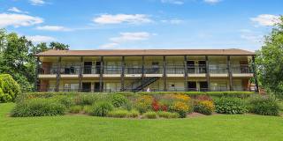 Briarcliff Terrace Gallery 12