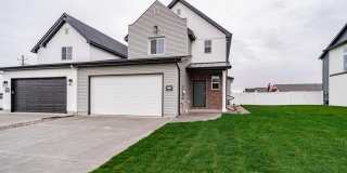 2062 47th Street Gallery 1