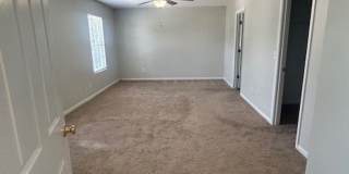 SPACIOUS 4 BED/ 3 BATH HOUSE! SPACIOUS 4 BED/ 3 BATH HOUSE! Gallery 18