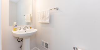 3341 Roseford Boulevard Gallery 28