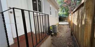 7712 NE 1st Ct Gallery 10