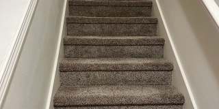 Great Location! 2 Bed 2 Bath Townhouse Style Condo! Open Concept! Laminate Floors Throughout Main! Gallery 25