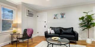 4009 University Avenue Gallery 4