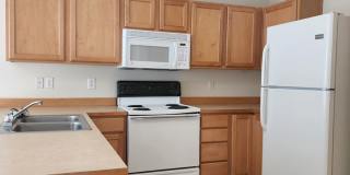 FREDRICKSON AREA 3 Bedroom, 2.5 Bathroom Puyallup Home with Den SILVER POINTE COMMUNITY Gallery 15