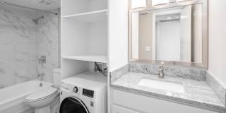 Amalie Apartment Homes Gallery 18