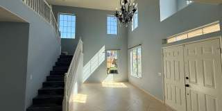 Stunning 5-Bedroom Pool Home in Corona is now available for rent Gallery 6