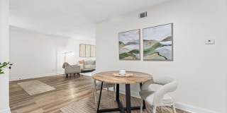 Barrington Park Gallery 25