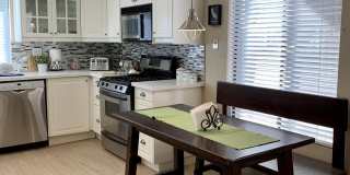 144 Las Lomas Gallery 6