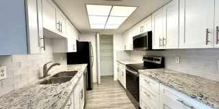 100 Crestwood Court N Gallery 7