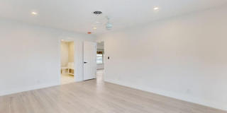 4761 NE 28th Avenue, Fort Lauderdale, FL 33308 - 4822 4761 NE 28th Avenue, Fort Lauderdale, FL 33308 - 4822 Gallery 15