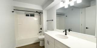 Hamrick & Halmark Gallery 26