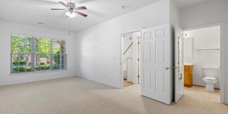 NW Brick Townhome, Granite Counter-Tops, Wood Floors, FP, Garage! NW Brick Townhome, Granite Counter-Tops, Wood Floors, FP, Garage! Gallery 27