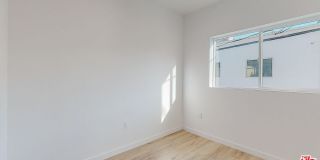 16012 Cantlay St Gallery 12