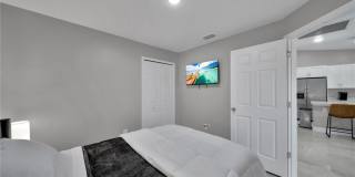 5504 BUTTE Street Gallery 21
