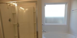 4-Bedroom Home - Community Pool Gallery 16