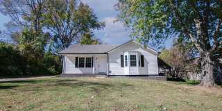 Pet Friendly Three Bedroom! Gallery 1