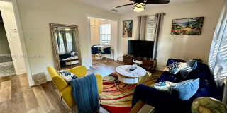 1710 NE 5th Ct Gallery 5