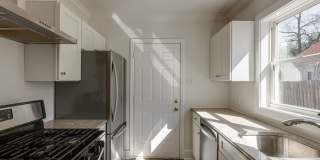 Newly Renovated 3BR/1BTH with Loft for Rent! Gallery 15