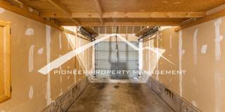 Gorgeous Condo with Washer/Dryer and Central AC Gallery 21