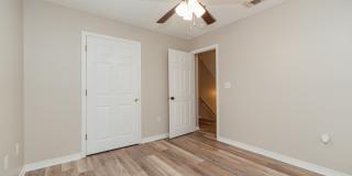 226 Runnymeade Drive Gallery 8