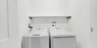 3225 S Halsted Street Gallery 20