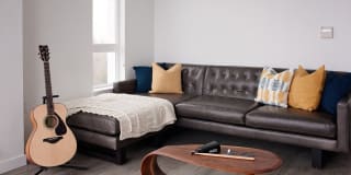 Hygge Gallery 23