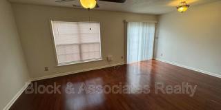 4804 Tanglewood Oaks Street Gallery 2