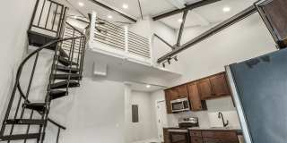 13 Kennedy Street Gallery 11