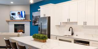 Huntington Exchange Dover Gallery 19