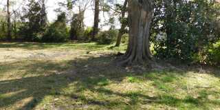 421 Church Street conveniently located between New Bern & MCAS Cherry Point. Gallery 18