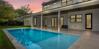 1814 BARKER DRIVE Gallery 75