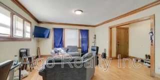 2646 Dupont Avenue North - 2 Gallery 4
