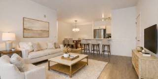 Creekside Apartments Gallery 7