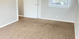 Charming 3 bedroom, 2 bathroom 2-story home in the heart of Guthrie Gallery 33