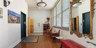 50 Barnard Street unit: 203 Gallery 28