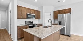 3 Bedroom Townhome in Smithfield! Gallery 3