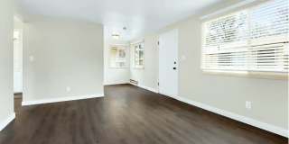 Charming 1 bed 1 bath in the heart of Boise, close to BSU & St. Luke's Gallery 8